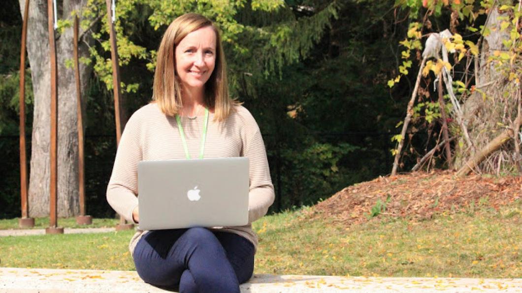 Falling asleep on a home-care night shift spurs nurse's research